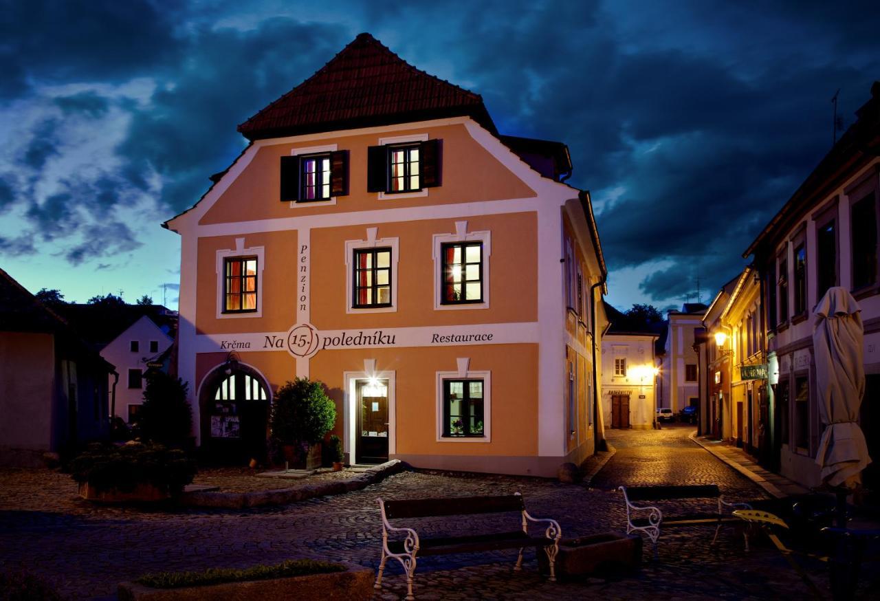 Penzion Na 15. Poledniku Hotel ยินดริคูฟราเดตส์ ภายนอก รูปภาพ